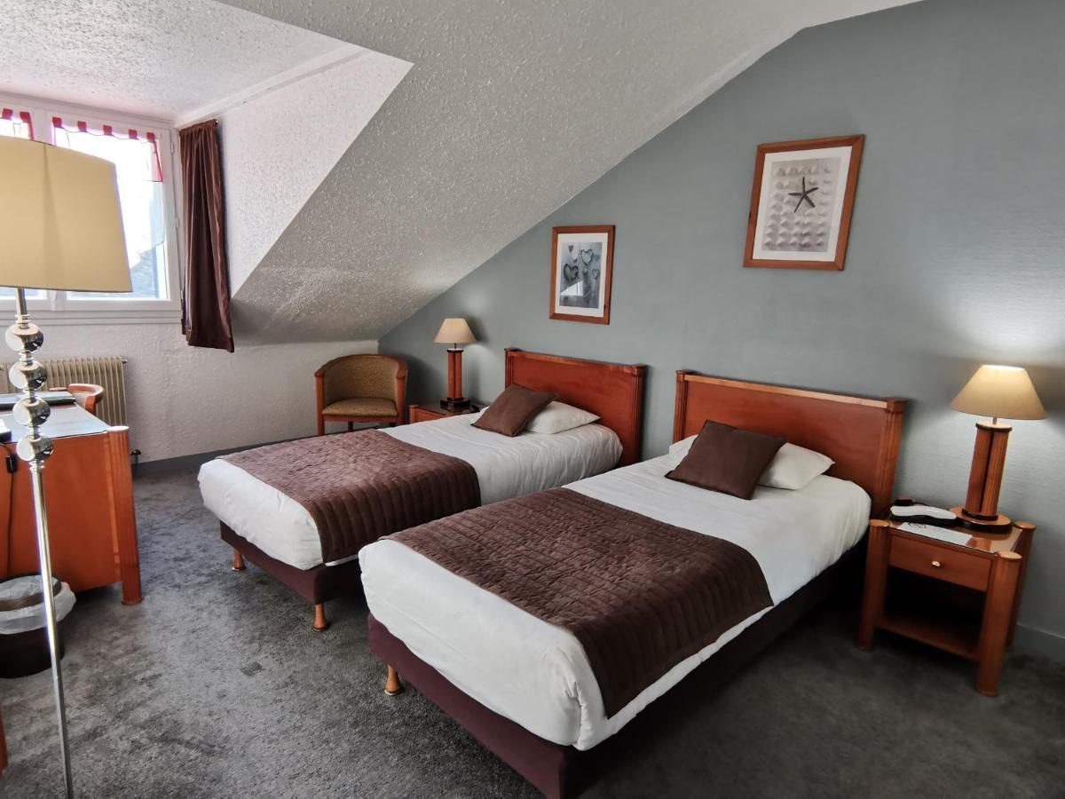 Logis Hotel Le Cerf Бриар Экстерьер фото