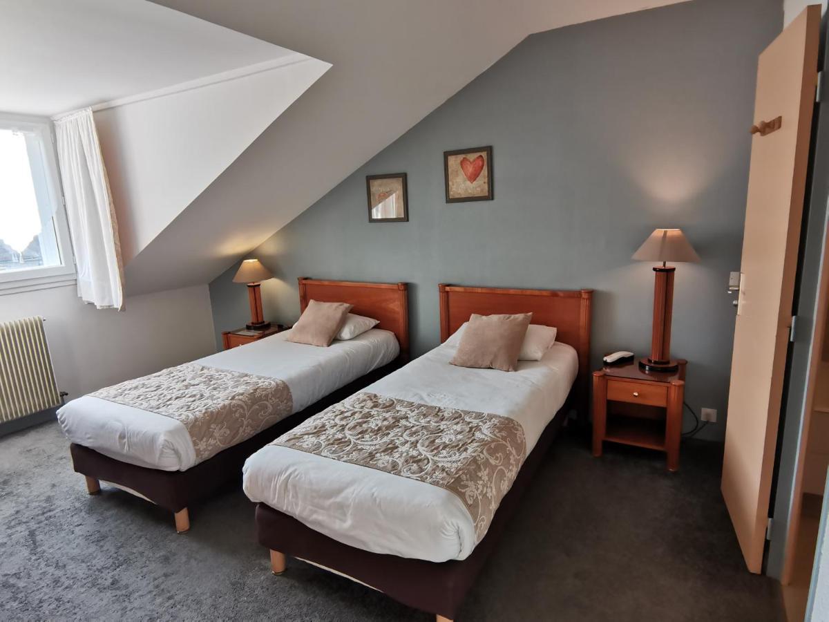 Logis Hotel Le Cerf Бриар Экстерьер фото